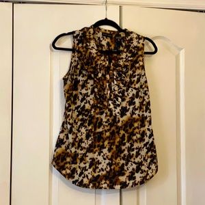 Like new cheetah leopard print blouse top